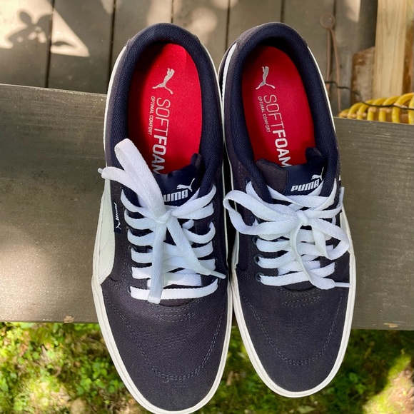 PUMA SHOES BLUE/WHITE SIZE 9 men’s SIZE 10.5 wemons - Picture 3 of 5